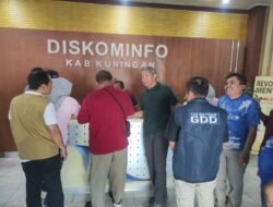 Sekda Kuningan Sidak di Diskominfo, Disiplin Kerja Pasca Libur Iduladha Capai 100 Persen