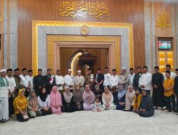 Mushola Ar-Rahmat Hidupkan Semangat Subuh Berjamaah dan Berbagi