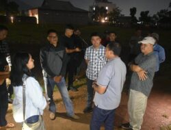 Joging Trek Sedang Dibangun di  Lapang Bola Desa Cikeruh Kabupaten Sumedang