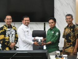 Bantuan Audio Visual untuk KIM Perkuat Arus Informasi Sumedang