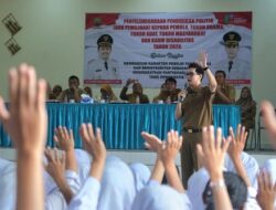 Wakil Bupati Sumedang Saat Memberikan Materi Pendidikan, Gen Z Harus Melek Politik