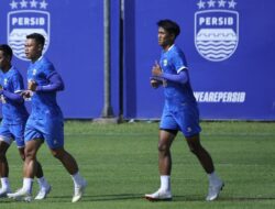 Bek Muda Persib Bandung Kakang Rudianto Siap Tampil Habis-habisan