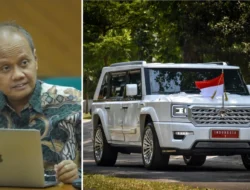 Prof Sigit, Dirut PT Pindad, Lulusan ITB, Dipenta ku Prabowo pikeun Ngadamel Mobil Présidén tina Kaca