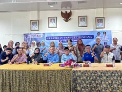 Tingkatkan Kesiapsiagaan, Puluhan Warga Mampang Ikuti Pelatihan TOT Kebakaran