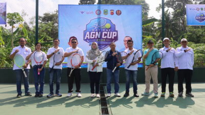 Wabup Tuti Buka Turnamen Tenis Mayday AGN Cup 2026, Tandai dengan First Service