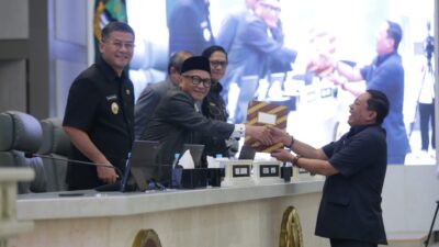 Paripurna DPRD Jabar Penyampaian Pandangan Umum Fraksi atas Dua Ranperda Strategis, Lingkungan Hidup dan Pendidikan