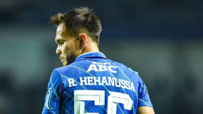 Dua Kali Persembahkan Trofi Juara, Rezaldi Hehanussa Tinggalkan Persib 