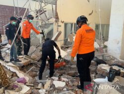 Korban Gempa NTT:  38 Tewas, 13 Luka-luka