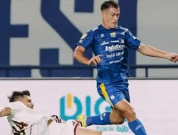 Super League Perdana: Maung Bandung Terkam Juku Eja 3-1