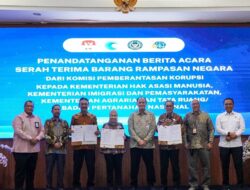 KPK Serahkan Barang Rampasan Negara Rp15,68 Miliar kepada Tiga Kementerian