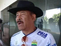 Manager Persib Haji Umuh Juga Imbau Bobotoh Tak Ikut ke Jakarta  
