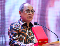 Akbar Faizal Terima Penghargaan sebagai Tokoh Podcaster Jurnalistik Berpengaruh 2026
